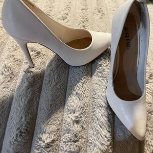 JustFab White Pointed Toe Stiletto Heels